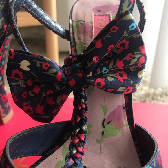 betsey johnson satin shoes